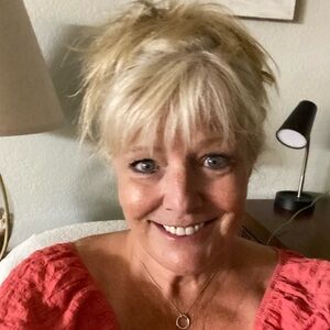 Meet your Posher, Karlene